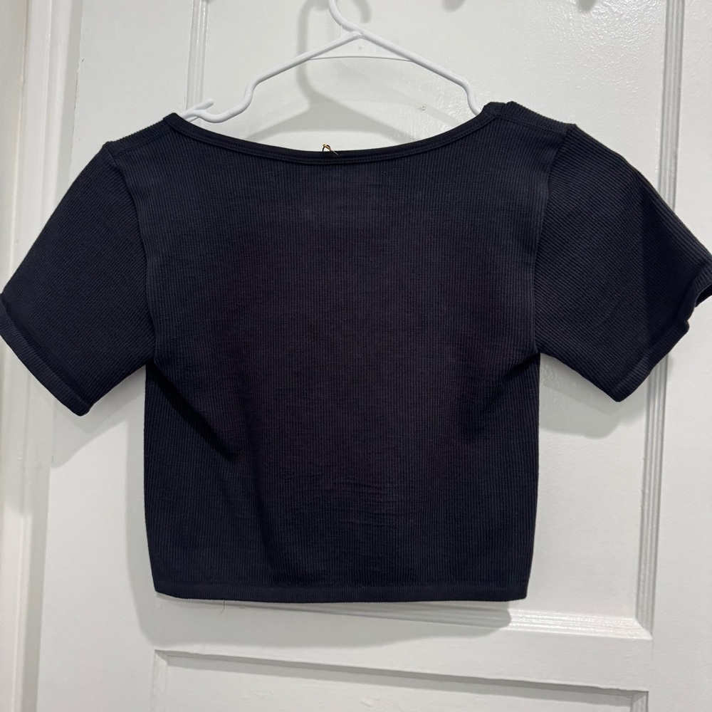 By Together Black Ribbed Crop Top - Picture 3 of 3